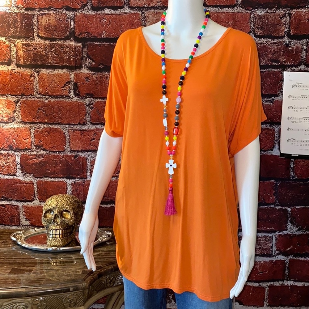 ESENCHEL Dolman Sleeve Top